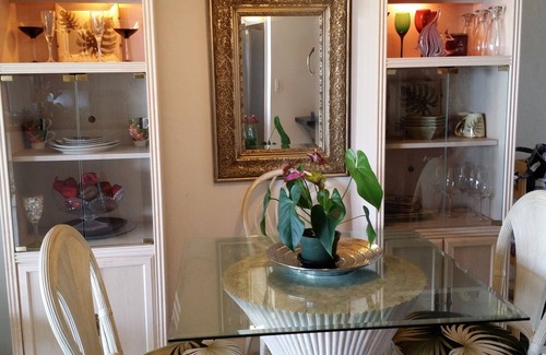 Maili Condo | SANDY BEACH, OCEAN FRONT 1BR OASIS. West side Oanhu