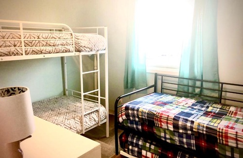 Long Beach Apartment | Sandy Beach Suites - Long Beach, WA