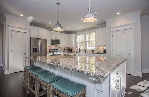 Lake Oconee House | Sandy Cove Lake Front House - Yard, Dock & Natural Sandy Beach on protected cove