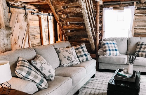 Kennerdell Cabin | Sandy Creek Cabin - Authentic Log Cabin