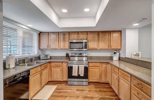 Sawgrass Condo | Sandy Dunes - Cozy 3BR w/beach, pool & sunroom
