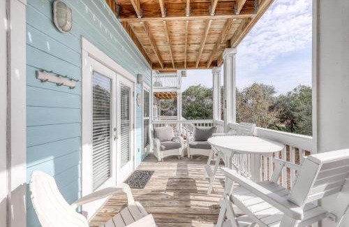 Seacrest House | Sandy Feat