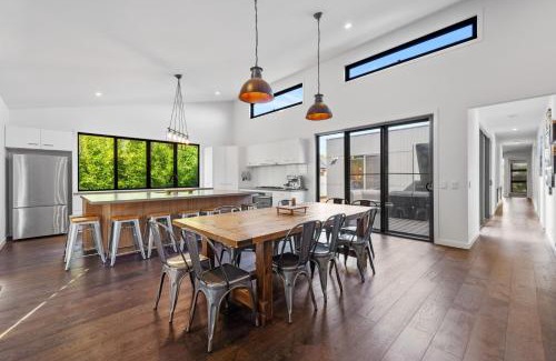 Inverloch House | Sandy Feet Retreat