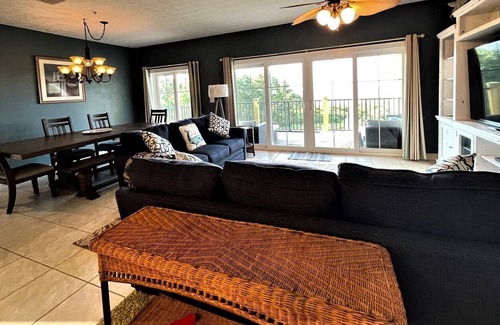 Cape San Blas Condo | "Sandy Finn's" - Beachfront Condo, Great Rates, Sleeps 8!