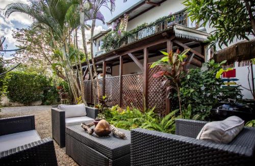 Tamarin House | SANDY LANE COTTAGE