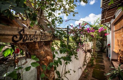 Tamarin House | SANDY LANE COTTAGE