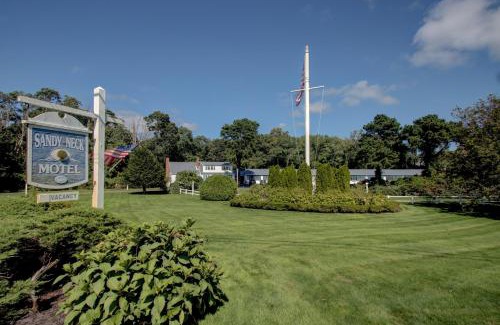 East Sandwich Hotel | Sandy Neck Motel