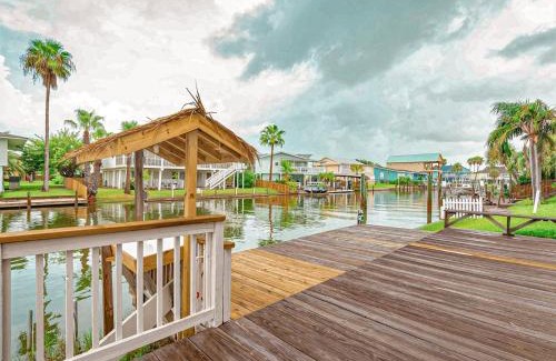 Key Allegro House | Sandy Oasis