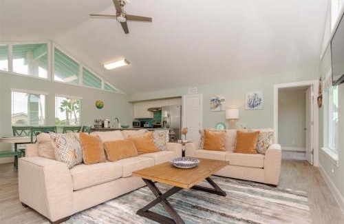 Key Allegro House | Sandy Oasis