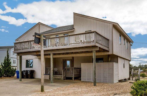 Sandbridge House | Sandy Pants | 300 ft from the beach | Private Pool, Dog Friendly
