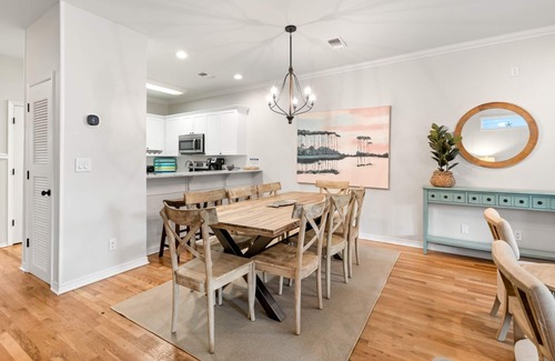 Mar-a-Lago House | Sandy Paradise - Seagrove Beach home with community pool, 4 beach cruisers!