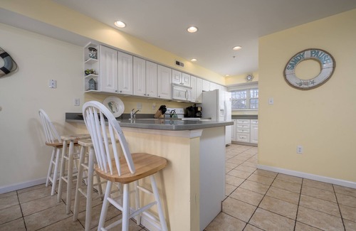 Ocean City House | Sandy Pause III 803A Close to the OC boardwalk!