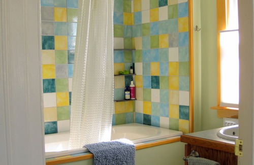 New Sharon House | Sandy River House - Retreat To Our Beautiful All-Renovated 200yo Village House
