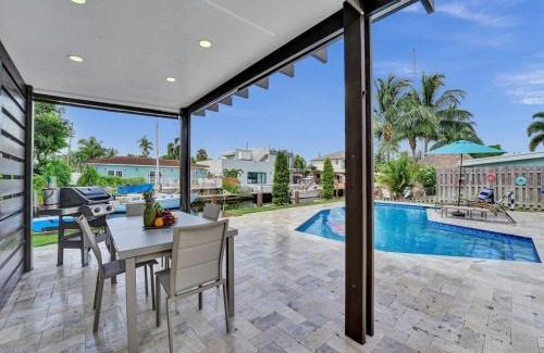 Citrus Isles House | Sandy's Sunshine Oasis