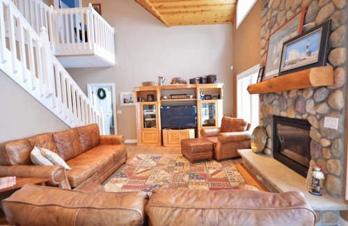 Redgranite House | Sandy Shores