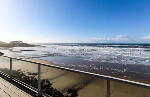 Yachats House | Sandy Shores