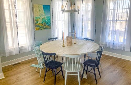 Atlantic Beach House | Sandy Step