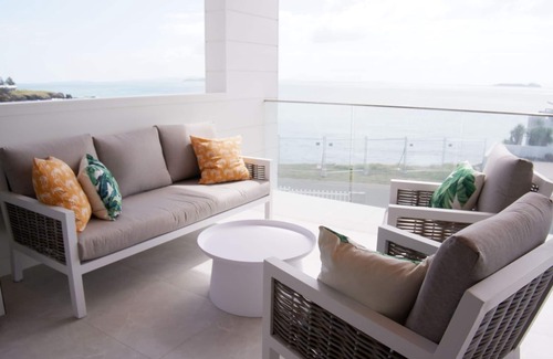 Zilzie House | Sandy Steps Beach House With Pool