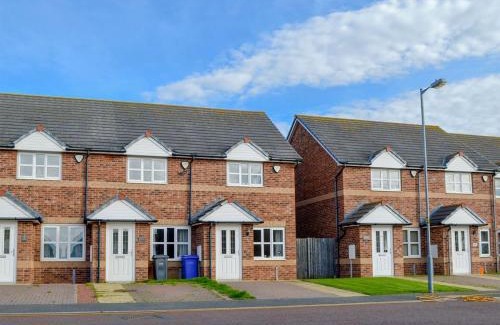 Seahouses House | Sandy Toes