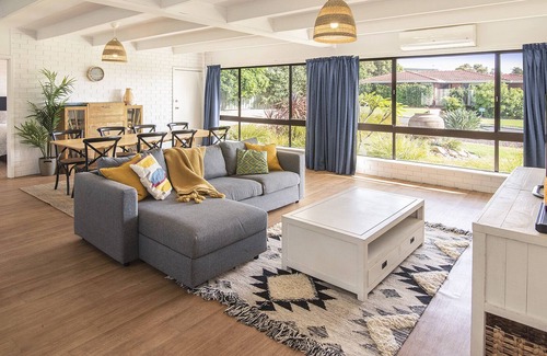 Dunsborough House | Sandy Toes in Old Dunsborough
