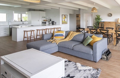 Dunsborough House | Sandy Toes in Old Dunsborough