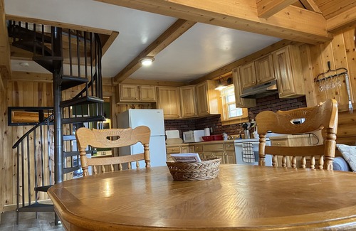 Port Austin Cabin | SandyCabins Duplex Beach House - Lake Side Cabin