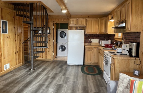 Port Austin Cabin | SandyCabins Duplex Beach House - Lake Side Cabin