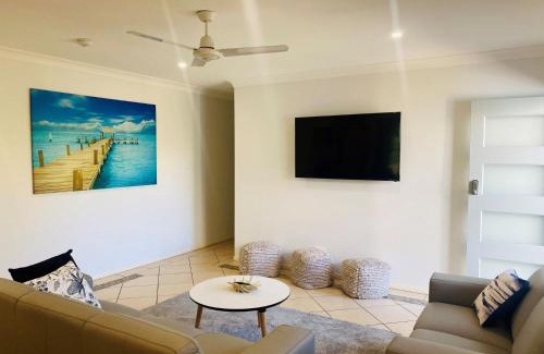 Rainbow Beach House | Sandys On Cypress