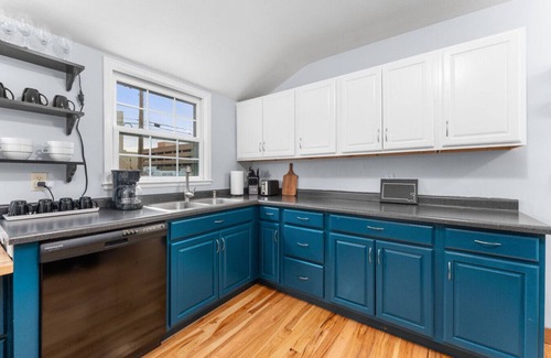 Sioux Falls House | Sanford Hub | Spacious 4BR Across from Sanford