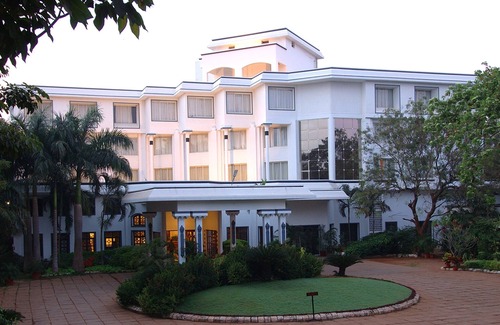 Thanjavur Hotel | Sangam Hotel in Thanjavur
