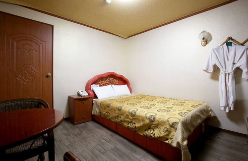 Jungnang-gu Hotel | Sangbong Palace