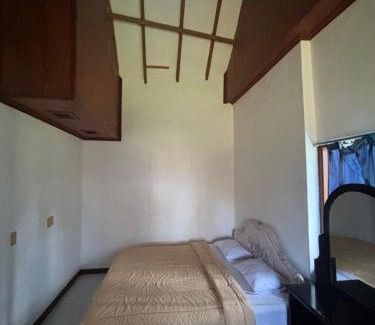 Ambarita Hotel | Sanggam Beach Hotel
