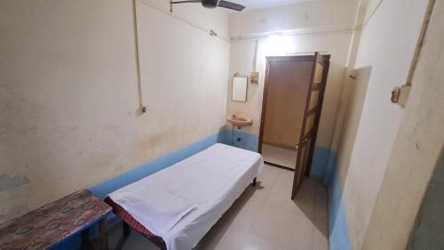 Ratnagiri Hotel | Sangita Lodge