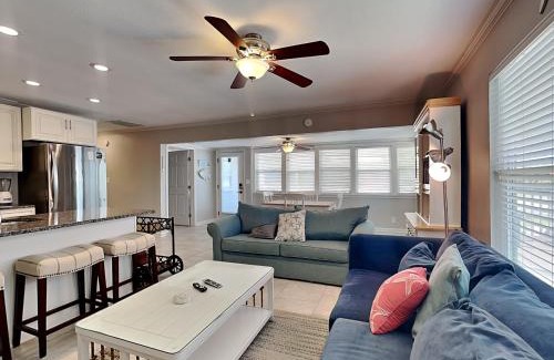Miramar Beach House | Sangria Dreams A