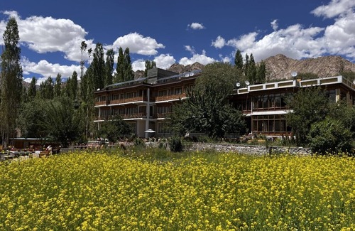Leh Villa | SANGTO VILL PERFECT LOCATI