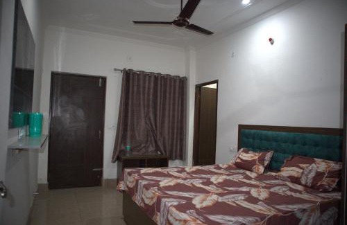 Sirala House | Sanguda Homestay