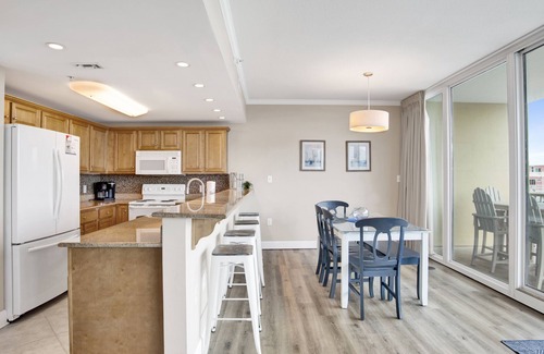 Gulf Shores Condo | Sanibel #201 - Spacious Corner Unit W/Wrap Around Balcony!
