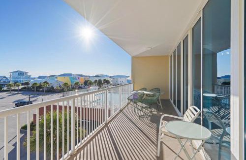 Gulf Shores Apartment | Sanibel 305 by Liquid Life