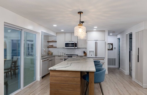 Sanibel House | Sanibel Getaway: Spacious House with Pool, Bikes & Island Charm