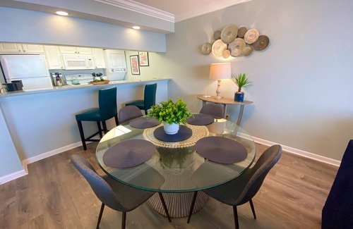 Punta Rassa Condo | Sanibel Harbour Resort Harbour Tower 614: Private beachfront condo with pool and gorgeous sunsets.