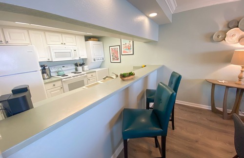 Punta Rassa Condo | Sanibel Harbour Resort Harbour Tower 614: Private beachfront condo with pool and gorgeous sunsets.