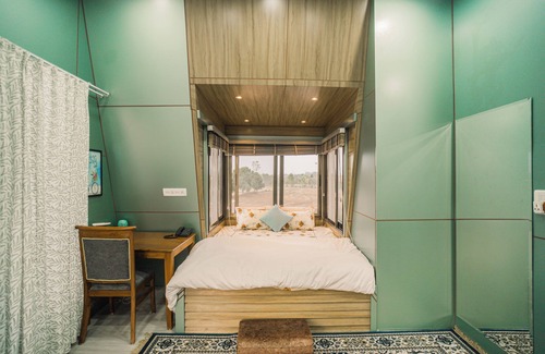 Sehore Hotel | Sanjeevani Farm Resorts