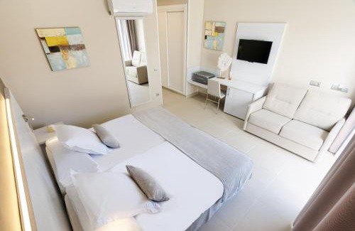 Playa del Ingles Hotel | Sanom Beach Resort Only Adults
