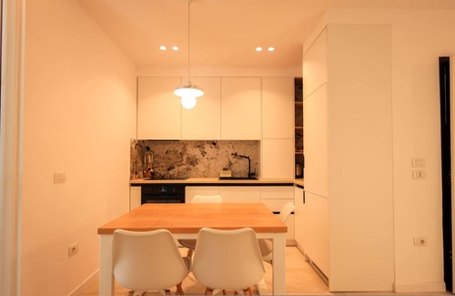 Ishem Apartment | SanPietro Premium Apartment 002