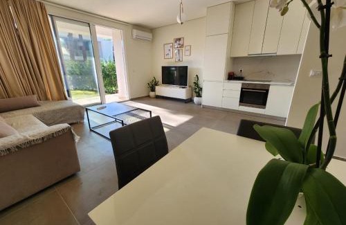 Ishem Apartment | SanPietro Relax Apartment