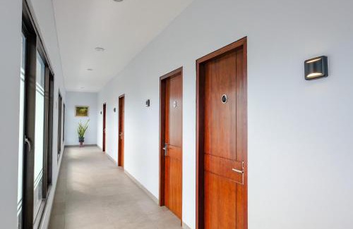 Surabaya Hotel | Sans Hotel Rajawali Surabaya by RedDoorz