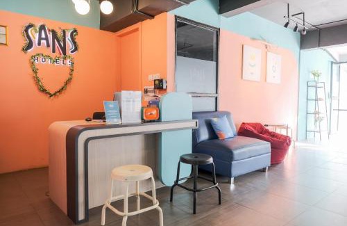 Cideng Hotel | Sans Hotel Roxy Jakarta
