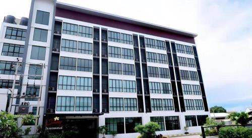 Na Muang Hotel | Sans Hotel