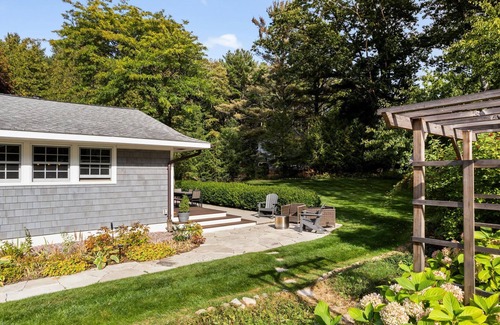 Leland House | Sans Souci in the Village of Leland