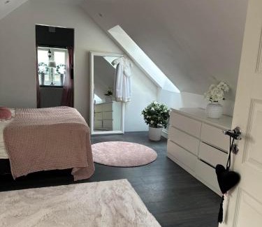 Skivarp Villa | Sansagården